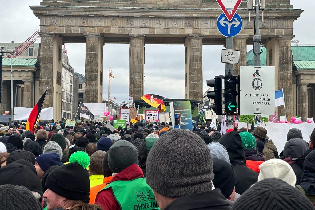how-the-leaders-of-the-great-german-farmers’-protest-are-committed-to-neutralising-their-own-movement,-and-what-the-farmers-must-now-do-if-they-want-anything-to-change